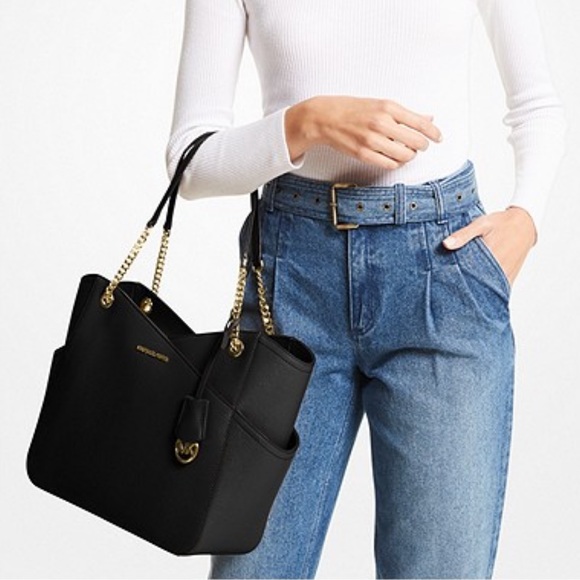 Michael Kors  Large Tote Black Saffiano Leather - Picture 3 of 9